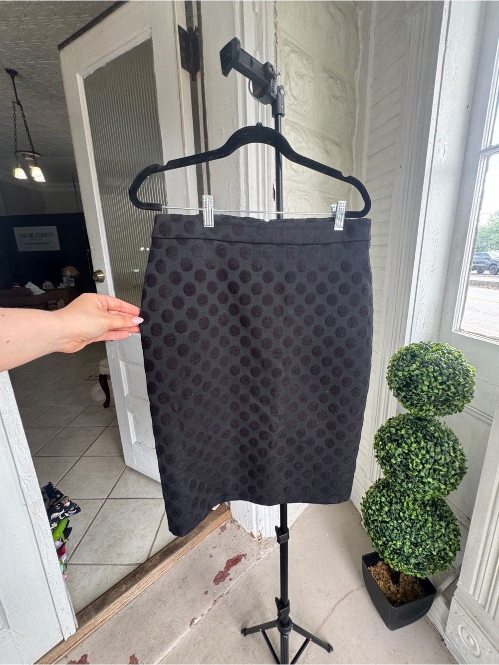 Ann Taylor Black Textured Dot Pencil Skirt